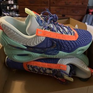 Nike Cosmic Unity DA6725-500 Men’s Size 13